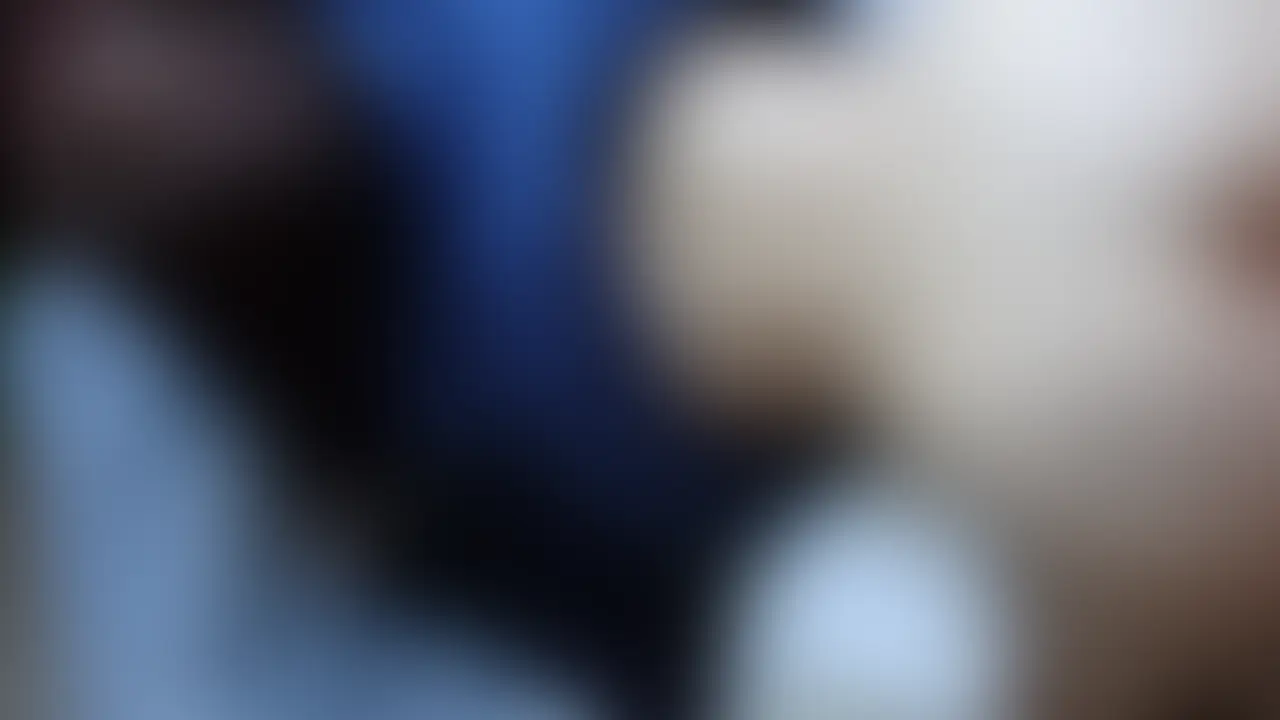 (1/3)まりちゃんバックハメ詰め合わせ!第1弾【彼氏裏切りまりちゃん】
お世話になっております。はんしろです。
今回は複数のバックハメ動画を1本にしてみました!
バックが大好きなのでイキまくっている姿を堪能できます。
(過去動画ではバックで気絶してます笑)
以下合計6シーンを一つの動画にまとめております。
1本目:まりちゃんの自宅ベッドで中出しフィニッシュ
2本目:自宅ベッド横で立ちバック
3本目:ビジホ鏡前で立ちバック
4本目:ビジホベット上で潮吹きまくり
5本目:自宅ベット上で全裸中出しフィニッシュ
6本目:鞭打ち寝バックからの正常位中出しフィニッシュ
リアル大学生の部屋で、演技一切なしのガチで感じまくる姿を全力で感じるのことのできる作品になっております。
このようなリアルなまりちゃんとのハメ撮りショート動画が無限に近いほどあるため、折を見て第2弾も作成しようと考えております。
まずは是非サンプルだけでもご覧になっていただければ幸いです。 (2/2)