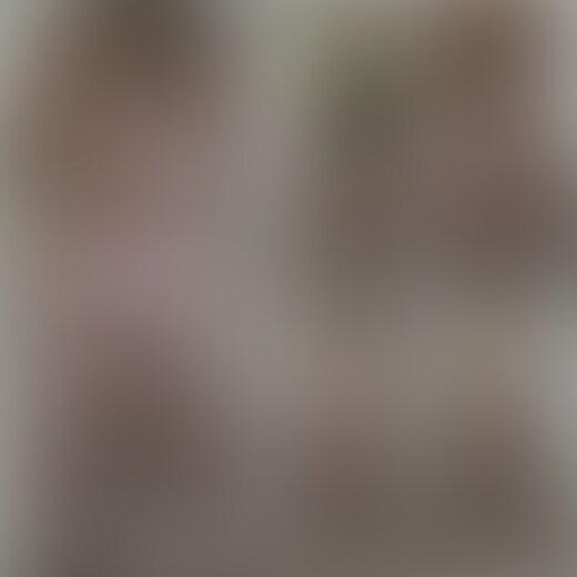 これは更衣室の中に仕掛けられたカメラの禁断映像になります!
今回は非常に残念ながら正面のカメラが機材トラブルで撮影できておりませんでした…。
そのため下からのアングルのみの映像になりますのでご了承ください。
撮影されているとは全く思わず無防備に制服を脱いでいきます。
制服を脱ぐとリボンが付いたピンク色のかわいらしい下着を付けておりました。
清楚系な彼女にぴったりのかわいらしい下着姿ですね。
一旦はそのままコスプレを着用しますが、やはりブラジャーがはみ出してしまうのが気になる様子です。
ブラジャーをハリのある真っ白な乳房にピンク色の小粒な乳首ちゃんが丸見えになってしまいました。
コリっと尖るかわいい乳首が最高に興奮します。
続いてレースクイーンのコスプレにも着替えてもらった後はついに水着へのお着がえでです。
コスプレを脱ぐとそのままパンティまで脱いで一糸纏わぬフルヌードになってくれました!
スレンダーでキレイな身体につるつるのパイパンまんこちゃんですw
下からおまんこを見上げられているとも気づかず一所懸命に水着の紐を縛っております。
真面目で大人しそうな女の子のあどけない全裸は素晴らしいですね。 (2/2)