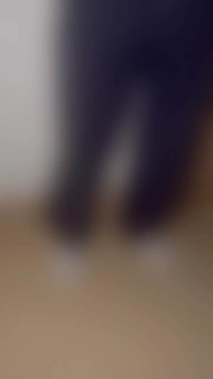 【本編男性顔出し】仕事おわりのイカつめお兄さん。けつまんで早漏の雑魚チンポでした sample 1