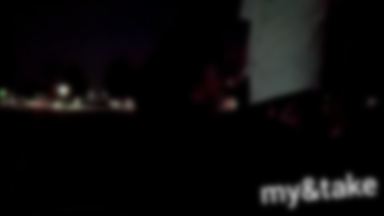 夜の見晴らしのよい駐車場で立ちバックセックス【5.5分】 (2/2)