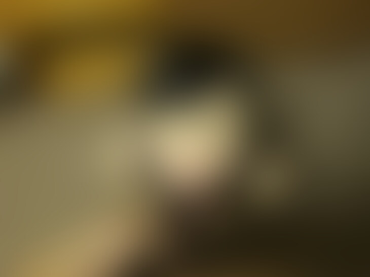 ※こちらの商品説明は、可能な限り映像委託者から映像と共に頂いたテキストを元にしておりますが、一部、再構成しております。
-----------------------------------------
第一弾
JのK①K生カップルの女の方が公開した恋愛セックス
https://myfans.jp/posts/26bc150e-268d-481c-8de4-764d92b99577
第二段
JのK①KK生カップルヤリたくなった→即個室セックス
https://myfans.jp/posts/f8155246-4c31-4346-bfa0-da81e572caab
第三弾
KK生カップル赤ちゃん作る気100ラブホ生ハメ
https://myfans.jp/posts/fa256014-597c-416b-8dce-b8fc3a9cd235
第四弾
KK生カップルの自宅生セックス通行人丸見え窓越し恋愛○○○https://myfans.jp/posts/d7f017df-2bea-451e-83c3-632926973d7d
第五弾
自撮希望のKK生カップルはじめてのお泊り
https://myfans.jp/posts/779f2846-205f-412f-9717-76055d6e7432
今回の自撮方法は目隠しの上、悶絶して絶叫して何度イッてもやめない電マ責めと生ハメ、それをスク水で行いました。
最近アップして頂いた第五弾、自撮希望のJのK①カップルはじめてのお泊りhttps://myfans.jp/posts/779f2846-205f-412f-9717-76055d6e7432の続き、同じ場所の夜の映像です。
彼女曰く「最近、もしかしたらそうなんじゃないの~?的な同じクラスの視線を感じる」んだと、「でも、だれもいちいち確証ないのにもしかしてAV出てる?とかは聞いてこないから無視してるけど、私たちのハメ撮りでシコってる男子が居るかと思うとちょっと興奮する」とのこと。
そりゃ、もし同じクラスのしかも結構可愛い女がネットでハメ撮り売ってるの想像したらヤバイです。めちゃシコです。
もしバレるようならちょっと続けられないですけど、まだイケル!と思ってる間はやろうと思います。
はじめて動画のために一泊、泊まって撮った映像なんで内容も充実してると思います。
かなりマゾっ気が強い彼女に目隠しをしたら、ただ、手を触るだけでもビクッと反応して、マンコに至らず、おっぱい周辺や太ももを触るだけで大量のマン汁が。
そこから一気に電マを充て続け、アクションが大きいものだけでも7、8回。多分、彼女の脳みそ的にはその3倍はイッてると思います。手足をバタつかせるのが面白く、もう無理。。と言われてもやり遂げました。
そのまま、スク水は脱がさず、股部分の布だけ横にズラして生ハメ。ここらへん、我ながらよく分かってるなって感じで自賛です。
とにかく、騎乗位が可愛いです。可愛いんですがカメラの位置が悪く、たまに顔が切れてしまっているところ申し訳ありません。
また新作送ります。
-----------------------------------------
動画:59分53秒
1280×720
※こちらはシチュエーション動画になります。
※被写体の年齢確認は確実に行っており、年齢確認書類のコピーも所持しております。 (2/2)