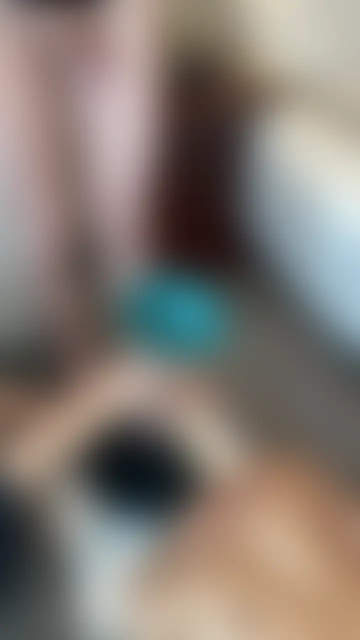 濃厚小便を仰向けで飲み干すマッチョM sample 1