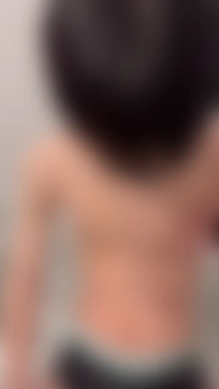 19歳のスリム系運動部くんがぶっ飛び射精！！ sample 1