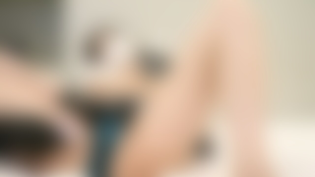 らんらんのパンツが
びちょびちょになっちゃう潮吹きです🐳

こんなにあふれるなんて思ってなかったんで恥ずかしい🥰

すこしでもエッチと思ったらいいねください♡ (2/2)