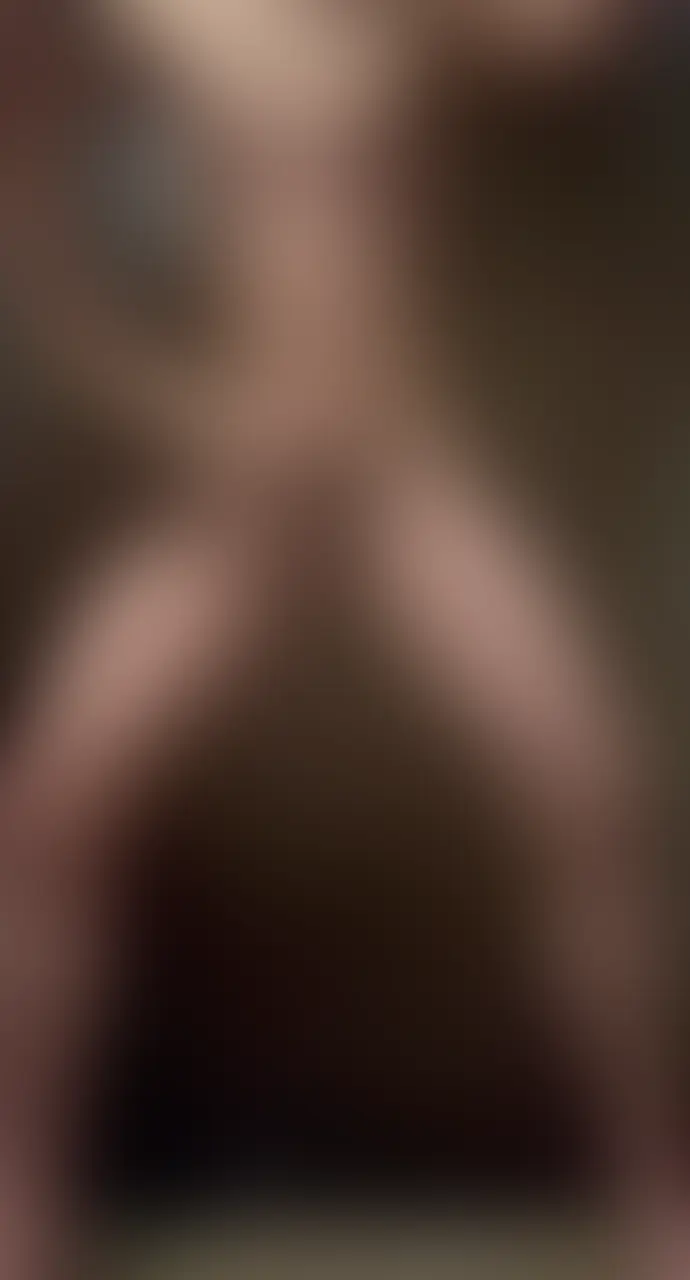 吹きすぎて立てなくなりそうだったけど両手で体支えて倒れないように頑張ってました sample 1