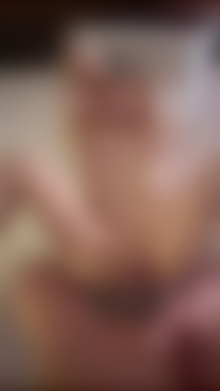 20代爆イキ女の子♡
挿れただけで「待って、待って」
動くと「アウ、アウ」
こんなふうに自我を解放して乱れてくれるの素敵です。 (2/2)
