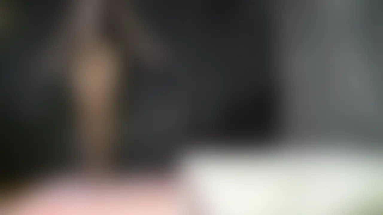 （特典映像）新人素人モデル、モモちゃん、ほぼ裸！スケスケバニーガール&M字開脚&ヌレヌレ撮影まで (2/2)
