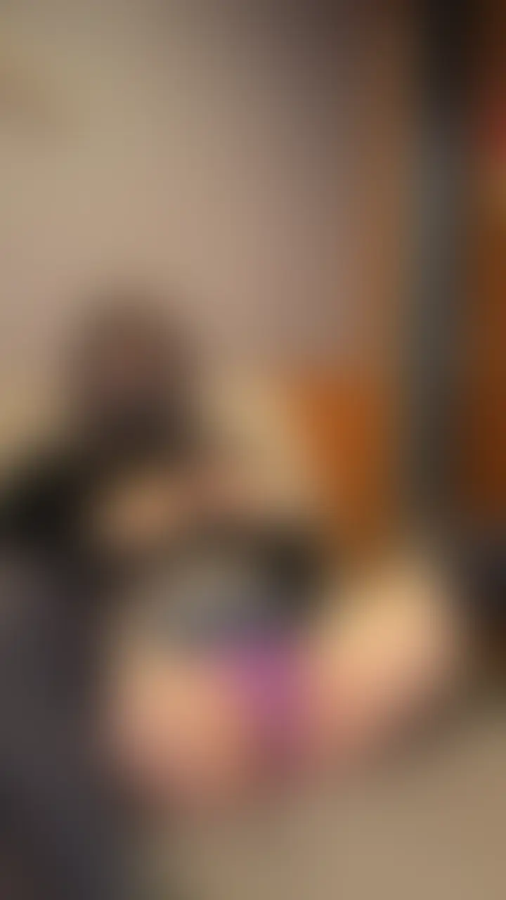 調子に乗ってドア開けオナニー。バレて痴漢されまくって最後はイった後のちんぽに精子ぶっかけ sample 1