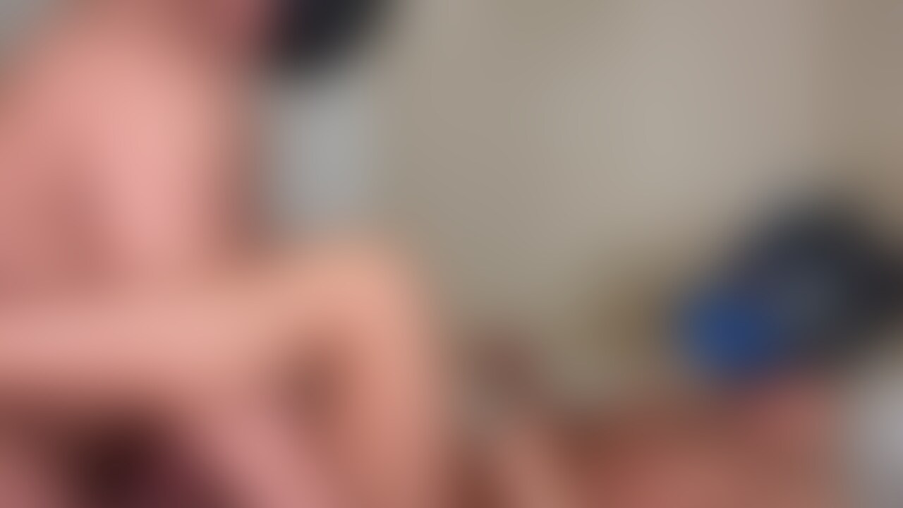 腹筋バキバキ青犬君とのSEX sample 1