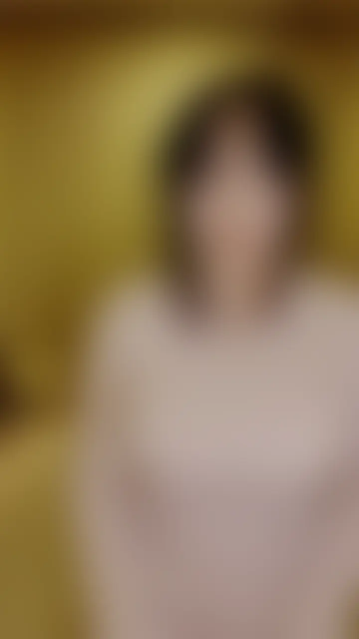 お上品なお姉さんが
下品なえっぐいオホ声潮吹きオナニーしてたら
嫌いになる?
それとももっと好きになっちゃうかな?💕
私服から下着、それから全裸になってオナニーしてます
長いディルドでポルチオ突きながら
電マでクリトリス鬼攻め💓
大きなおっぱいも堪能できますよ☺️
のけぞり潮吹き痙攣イキは凄まじい迫力です🩷 (2/2)