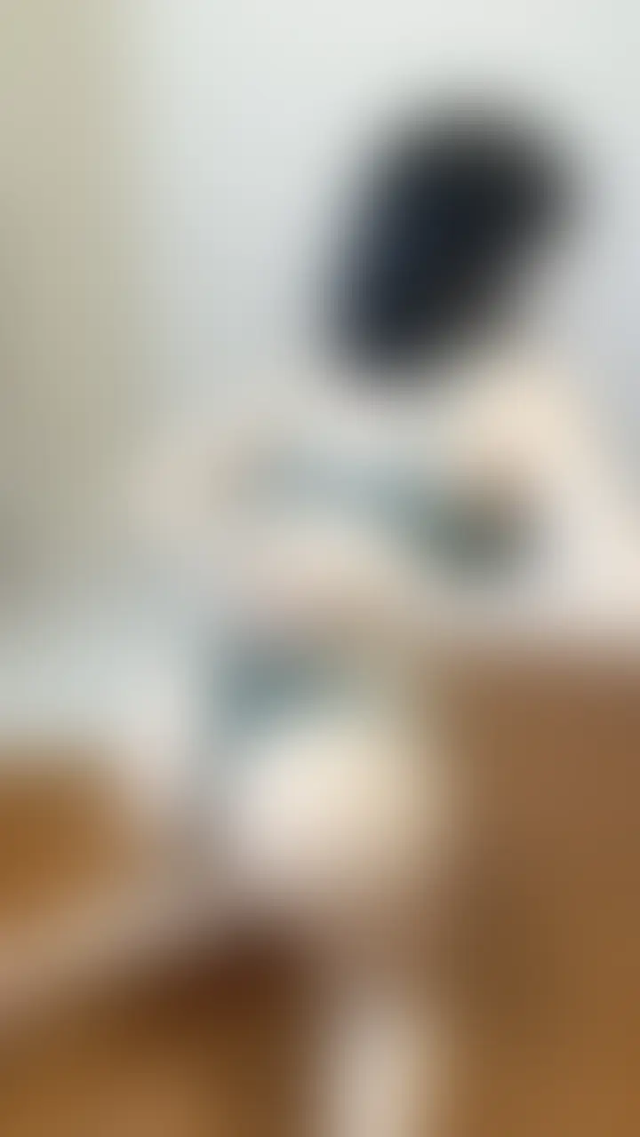 【色白マシュマロ美乳】さな｜女子大生「大学の友達には絶対見せられない、ここだけの秘密の姿だよ。 背伸びして選んだこの色が、あなたに刺さるといいな。」の投稿サムネイル