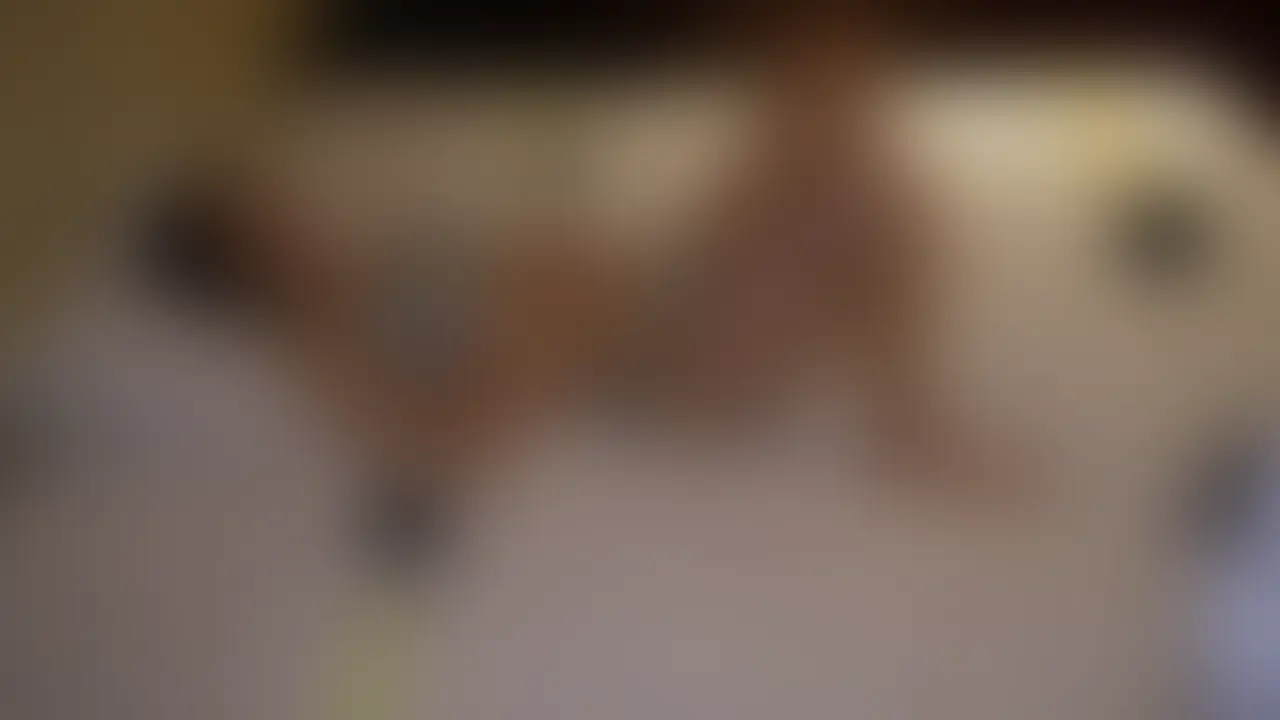 【クールビュティーやなぎ ベッド拘束くすぐり】
ついに全身を拘束されるやなぎさんの表情を見ると不安そうな表情
かっとしている場面を含めるとなかなかの時間をくすぐられてきたようでただのくすぐったさから気持ちいい感じが出てきた様子
「やあーーー!もう嫌ーーーー!」
「うおーー!もう本当にうおーー!」
くすぐり語彙力満点の反応の良さをご覧ください。 (2/2)