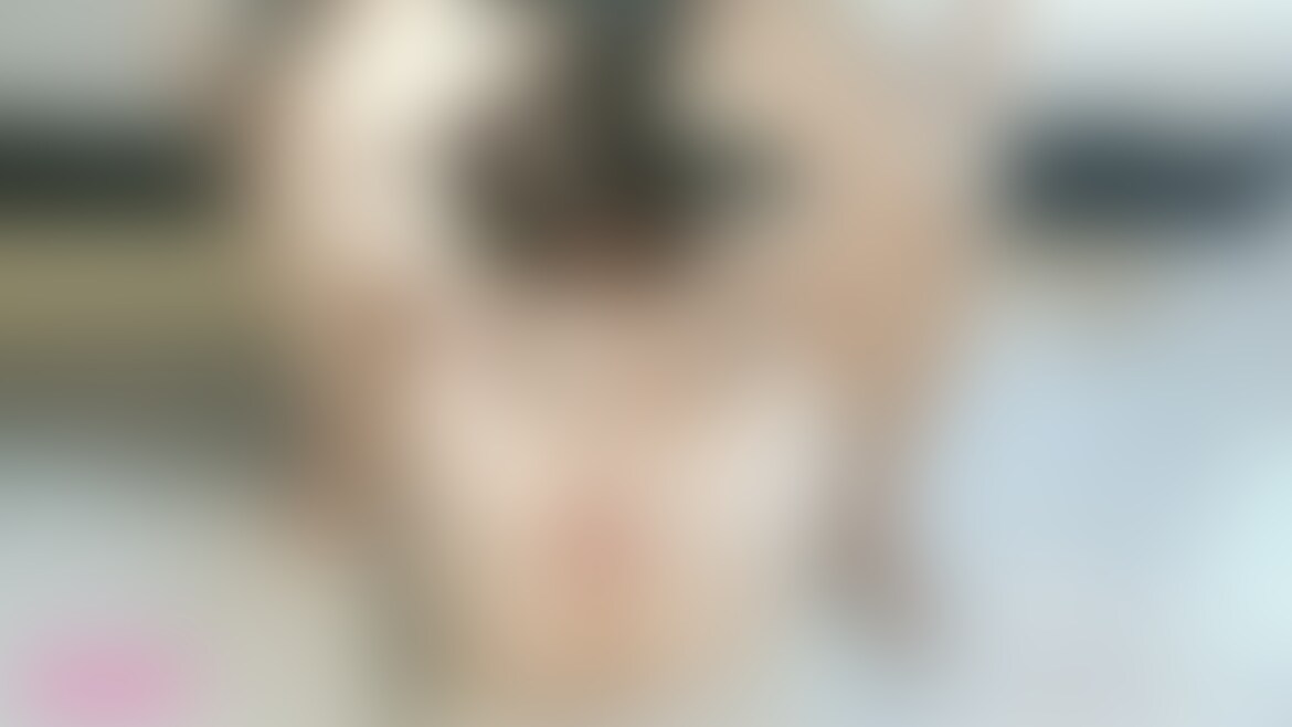 バイブ責めで連続絶頂
(本編5分10秒)
『あっア"ア"ッ!!!イグイグイグイグ‼‼』
『ははっ(笑)。どうした?』
『りょしゃんイグイグイグイグイグ』
約1年ぶりに会ってるのに
初っ端から固定メスマンコにして遊んでる。 (2/2)