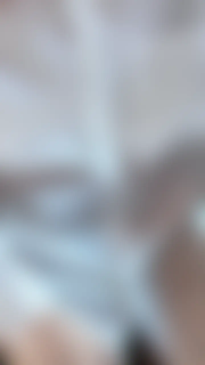 白シャツ＋黒ガーター sample 1