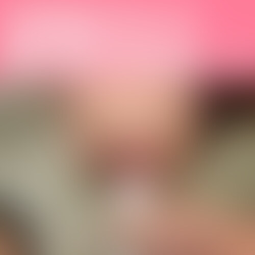 これはどういう状況？！
顔の向きが？！

もはやオナホ状態で喉の奥まで突かれてしまう
スレンダー美女。

ごっくんしてしまうアヘアヘ顔に注目！ (2/2)