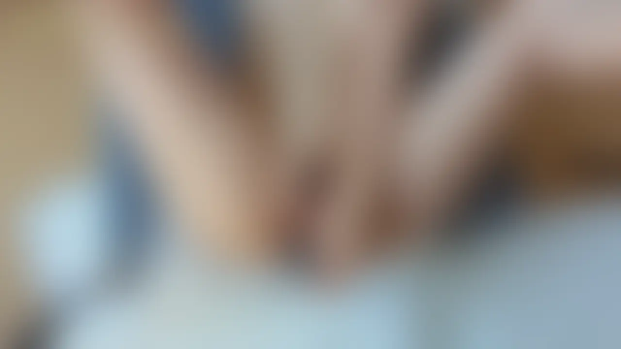 💦「アナルでイっちゃうよぉ…/// ああああああっ！」💦
奥まで突かれるたびにお尻が痙攣して、もう止まらない…🍑🔥
何度も絶頂に達したあと、最後はアナルの奥に熱い精液を中出しされて…💋
溢れ出す濃厚な液体がトロトロ垂れて止まらない…😍
あまりにドエロすぎて、見てるあなたも絶対に我慢できないはず…😈💦 (2/2)