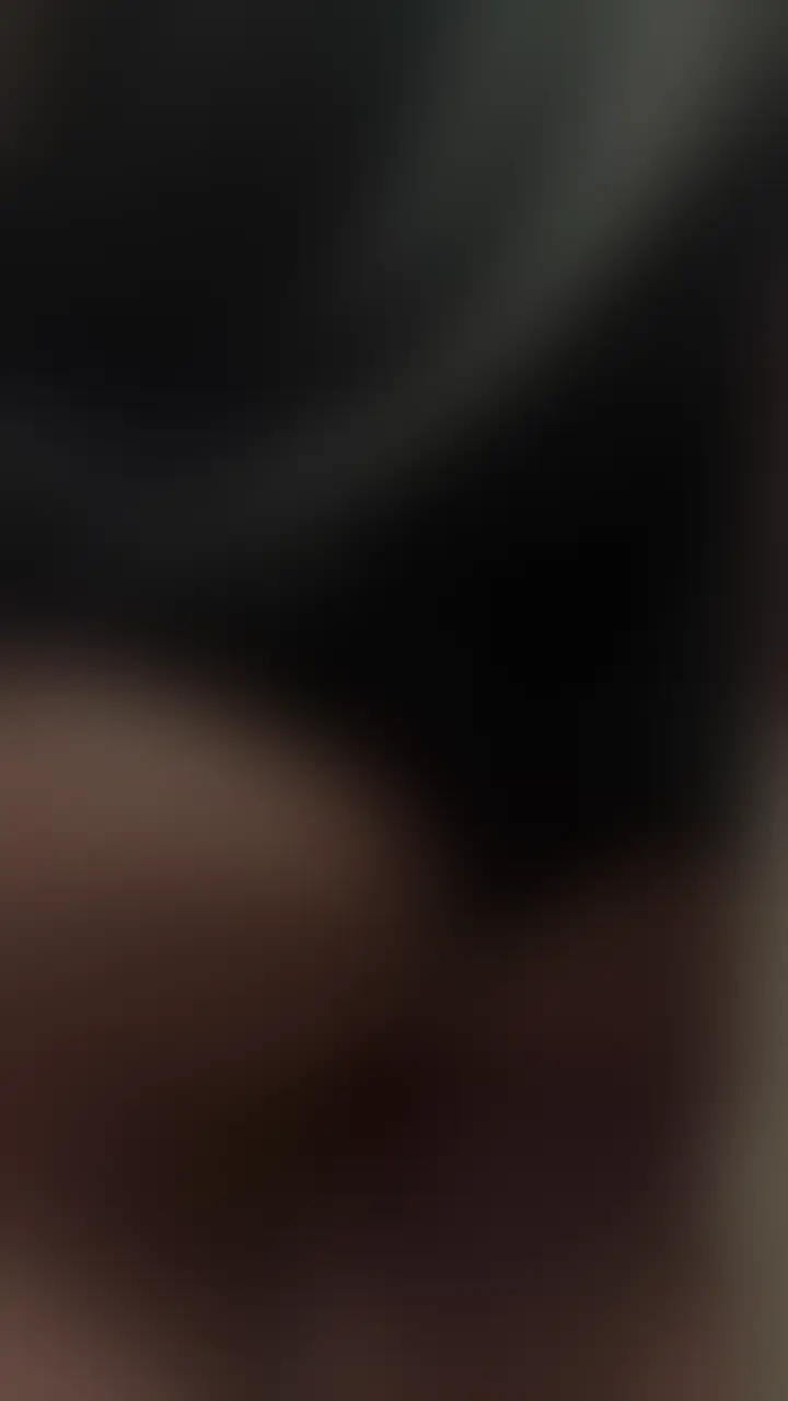 男の娘がラバーお姉さんにセクハラされておちんちんをしこしこ亀頭責めされちゃう..♡ (2/2)