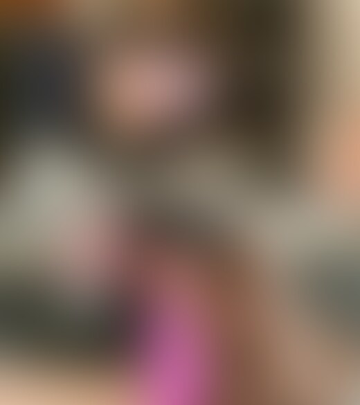 【昼下がりに高級ホテルでしっとりねっとりフェラの達人がついに全〇披露!
巨根相手にフェラ奉仕2人連続大量口内発射+ムフフ(元メイドカフェ店員海咲ちゃんVol.4)】
--------------------------------------------------------------
本映像はこちら作品の別アングル版です↓
https://myfans.jp/posts/db978397-46ba-44db-8f7e-73872028eec1
--------------------------------------------------------------
こんにちは、エロイストです
お待たせしました!人気の元メイドカフェ店員海咲ちゃんが久々の出演です
※元地下アイドルで、身バレがまずいとのことで、サンプルは顔出し無です
・ノーハンドフェラに徹していかせる本物のテクニック
・色白のほんわかボディに、妙にセクシーな口元でしっとり丁寧に咥え込む絶品フェラは健在です
・ストレートの黒髪に地雷系メイクのロ〇っ子が、ちっちゃなお口で一生懸命チンコを咥えてご奉仕する姿はかなり萌え萌え
・1人目の格闘系フリーター、ソファに座っての王様フェラ
・トロンとした目で竿を舐め上げ亀頭をチロチロ
・時に激しく時に優しい、緩急自在のフェラストロークに思わず悶絶
・2人目のIT会社員は仁王立ちフェラ
・美咲ちゃんの絶品フェラに感じまくりで全身ピクピク
・2人とも口内にザーメンを大量発射カメラ目線でのザーメン垂らしはエロエロ
・3人目は巨根のSE下着姿で自分の顔より大きいチンコを必死に咥える美咲ちゃん
・下着上下を脱がされ、ついに全裸を披露!細いのに出るとこ出ているメリハリボディ
・69でパイパンまんこを舐められ、声を漏らして感じながら辛そうな表情で
必死にデカチンをフェラする姿は、S男性の心を刺激
実はこの後生ハメの予定だったのですが、あまりの巨根に美咲ちゃんからギブアップの声が…
美咲ちゃんの生ハメ映像は次回作のお楽しみということで
激しい動きやフェラ音等派手さは無いのに、なぜか気持ちいい絶品の口技を持つ美咲ちゃん
お口の中での絶妙な動きをお伝えできないのが残念ですが、想像力を膨らませてヌキまくっちゃってくださいね
※本作品に登場する人物はモデルであり、同意の上で撮影を行っています
※登場モデルは○○○以上である事を確認済み
※無断販売・無断転用をした場合は個人情報開示請求により違法者の情報を取得した上で、断固たる法的措置とともに損害賠償請求を致します
身バレをすると人気の女性ほど作品取り下げになる恐れや、女優さんの人権侵害(無駄に露出)になるので、是非上記をご理解の上、お愉しみ頂ければ幸いです (2/2)