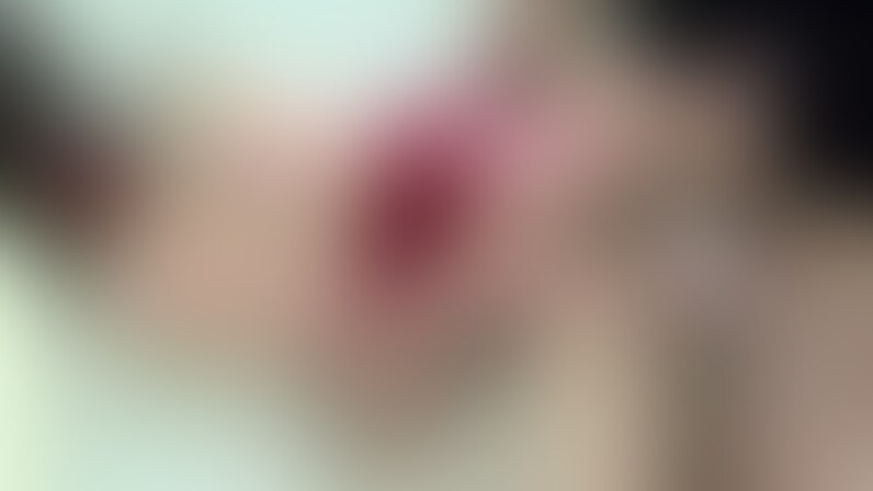 個人撮影 オープンクロッチ履いて出勤しろと言われ、帰宅後濃厚セックスしちゃう🤭
(近距離Ver.)
大好評なので違う角度の動画も編集してみました💦
マスクしてますがめぐが感じてる表情が見えやすくなっております(´-ω-)ウム (2/2)