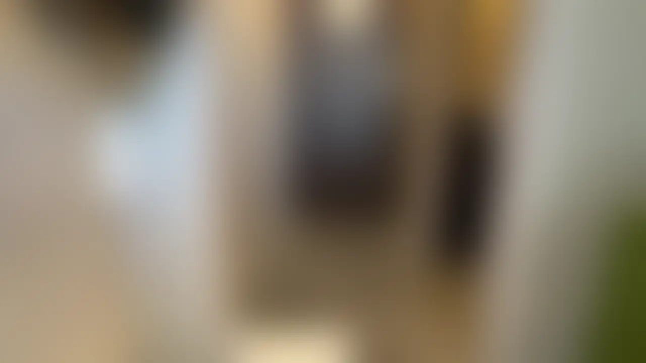 【デリヘル】まいちゃん【即尺フェラ】
出会ってすぐにフェラチオ即尺コースと顔出し動画撮影コースのオプションでデリヘル風俗嬢のフェラ抜きを撮影しました。サービス抜群、愛嬌抜群、テクニシャンの濃厚フェラチオサービスでどぴゅどぴゅ口内射精! (2/2)