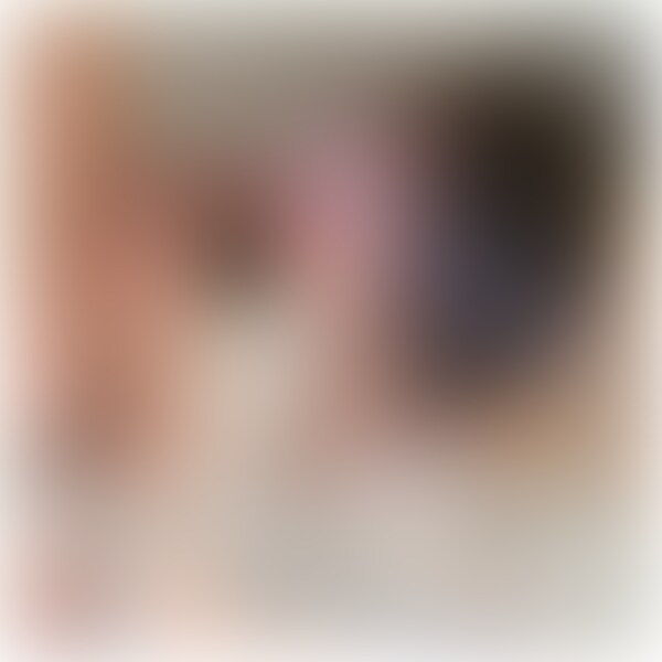 セクシーな下着で誘惑せっくす❣️
Hな格好をしたよみちゃんが濃厚すぎるフェラで誘惑・・
沢山いたずらされて○○○されてしまう🥺 (2/2)
