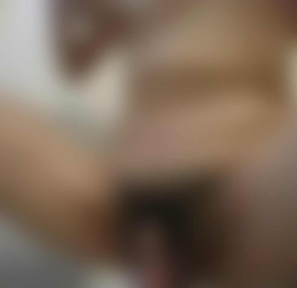 乳首をいじってピクピクするざこちんこ。我慢汁もあるよ。 sample 1