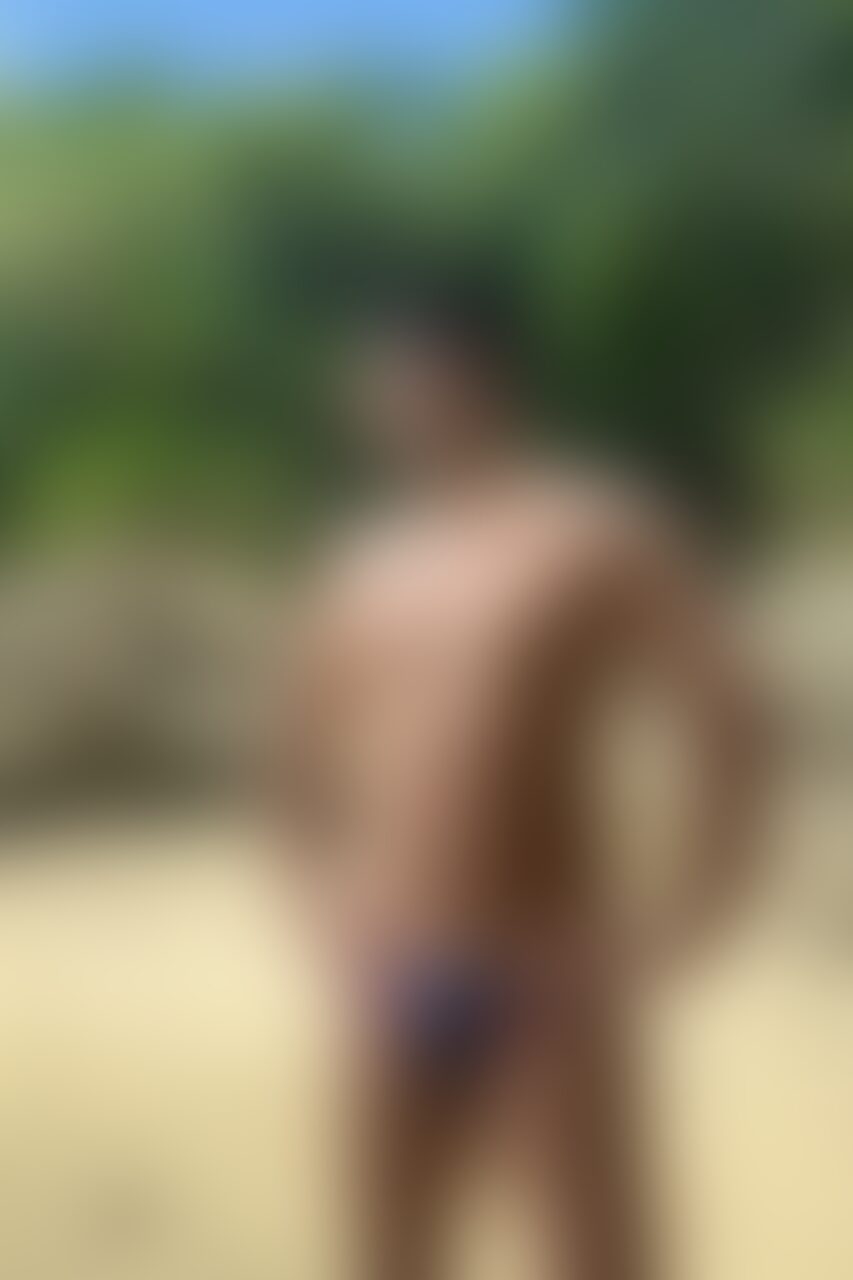 【時限】ビーチで遊んでいたら…？！🌞 sample 1