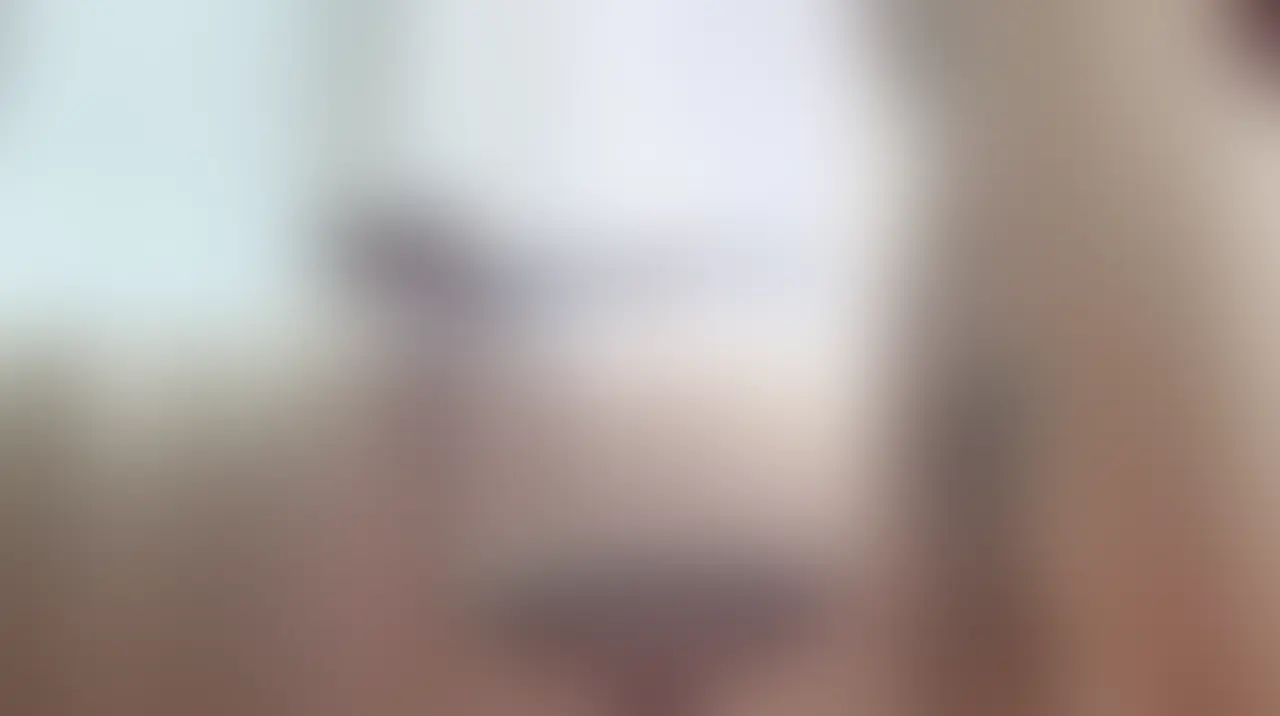 こんにちは、ユイです♡︎
すごく良い天気だったので
窓あけて仕事しながらオナニー💕
外歩いてる人もいたから
ちょっと興奮しました❁︎
すごく気持ちよかったです🤭
一緒に感じてもらえたら嬉しいです♪ (2/2)