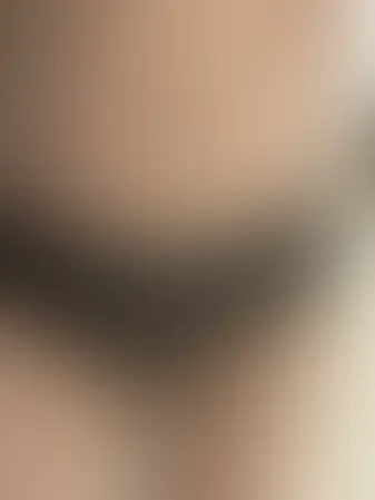 ぽぽぽ🌼(🥰女子大生の下着姿🥰)「ぽぽぽの今日のパンツです🥰🥰 黒のお気に入りパンツです😅😅 クロッチ汚れはプラン加入で見れますよ🥰」の投稿サムネイル