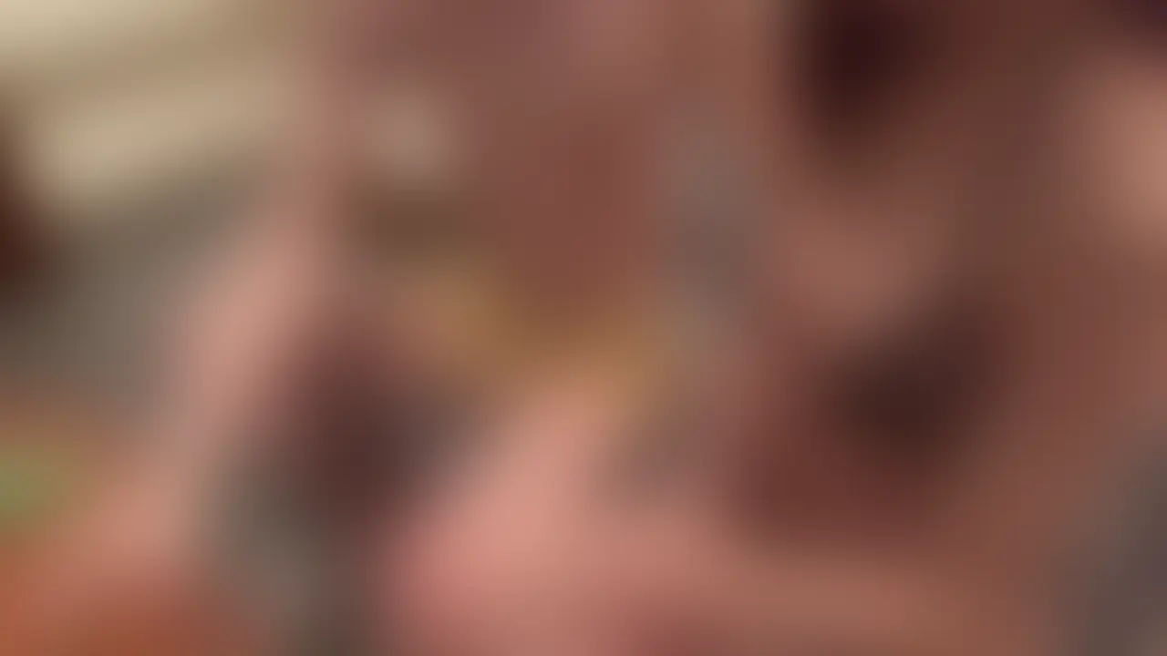 【不倫相手の美人妻と生ビール🍺で乾杯した後、手コキしてもらった時の】
ビール🍺と美人妻💋って最高に贅沢。
手コキも気持ちよかったし、もちろんこの後激しく生ハメ撮りしてます。
その時の動画もこれから続々アップしていくから、お楽しみに🔥 (2/2)