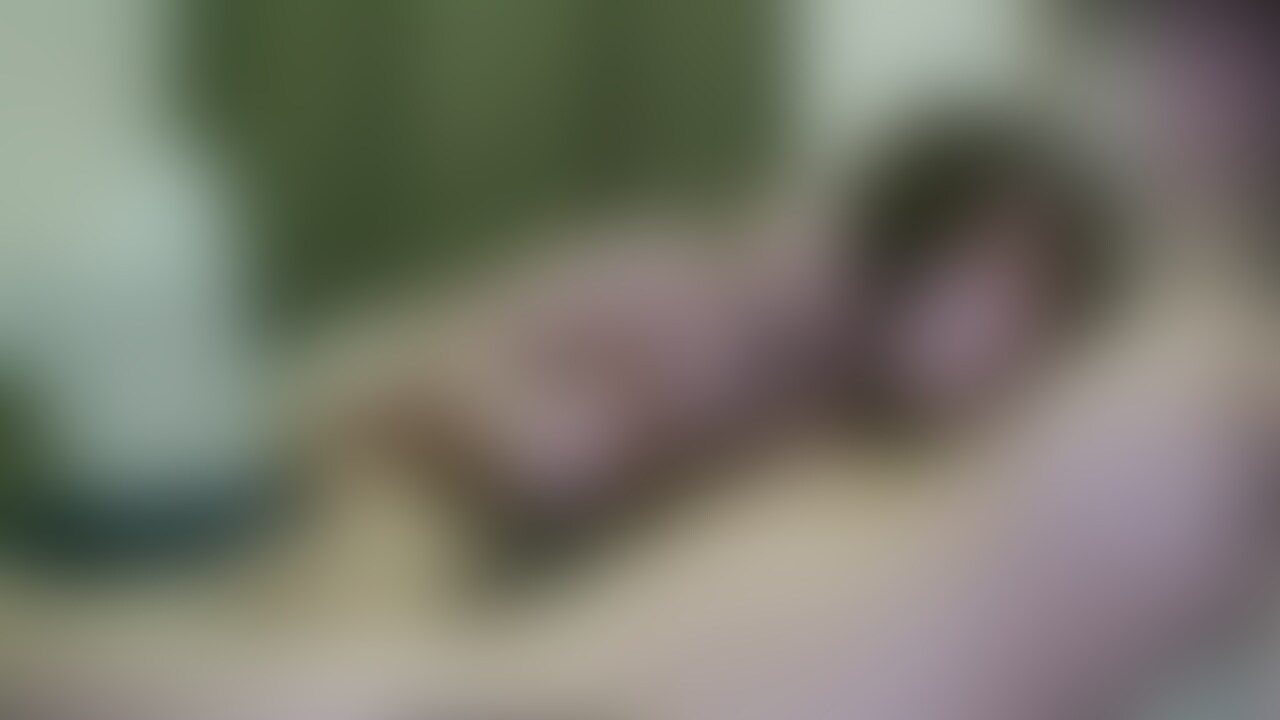 [part2]スレンダー綺麗系お○○○さんの鬼手コキ、口内発射(脱衣、尻舐め有り)

シリーズでおなじみの、スレンダー綺麗系お○○○さんの第二弾です！

今回は、鬼手コキでさんざんティンコを刺激させて、最後の最後は口内発射フィニッシュです！ (2/2)