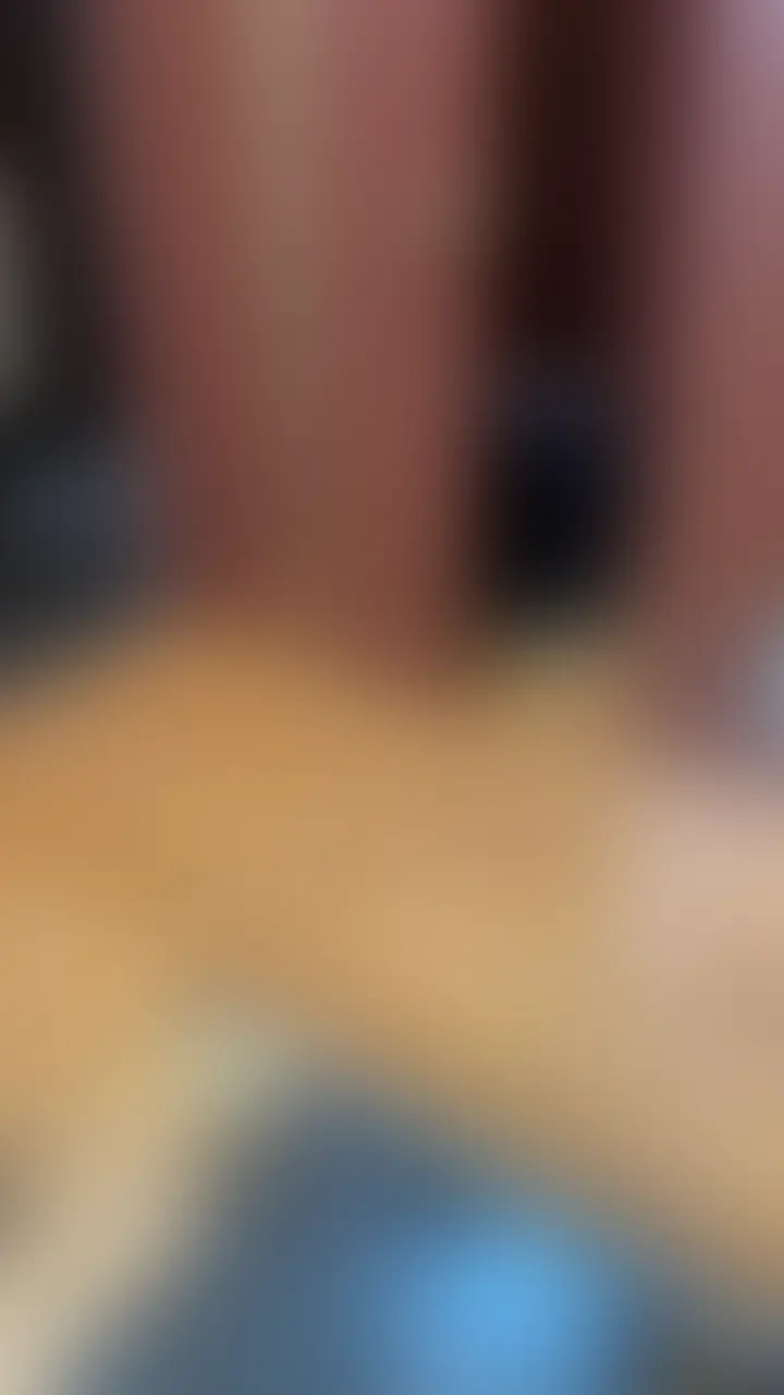 【No.83】池袋某店 みるく〔20歳〕

今日は学○系デリヘルに行ってきました✨
お着替えもしてもらってかなり興奮しました😆

指名したみるくちゃんは推定Gカップで
顔もアイドル顔でめちゃくちゃエロかったなぁ

是非、見てみてください！ (2/2)