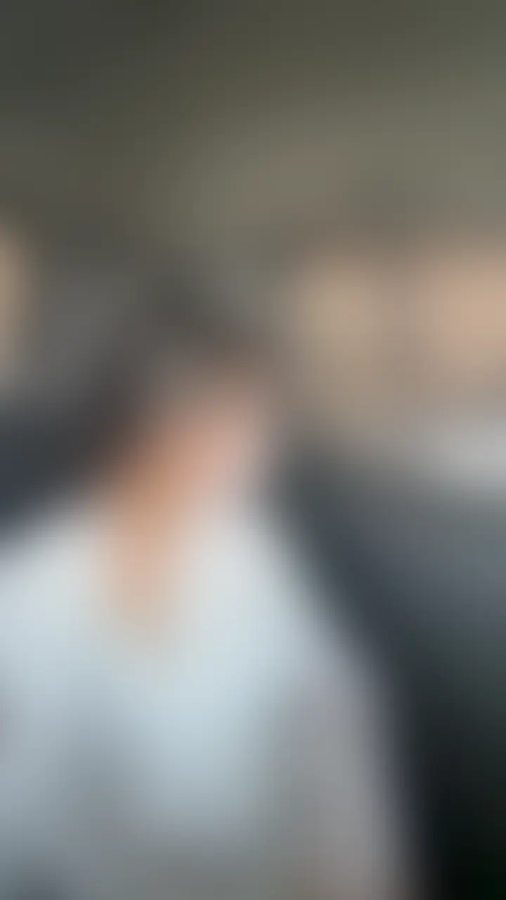 仕事で色々溜まってしまったので
またまた駐車場で発散・・・
いけない事してる感が興奮しました (2/2)