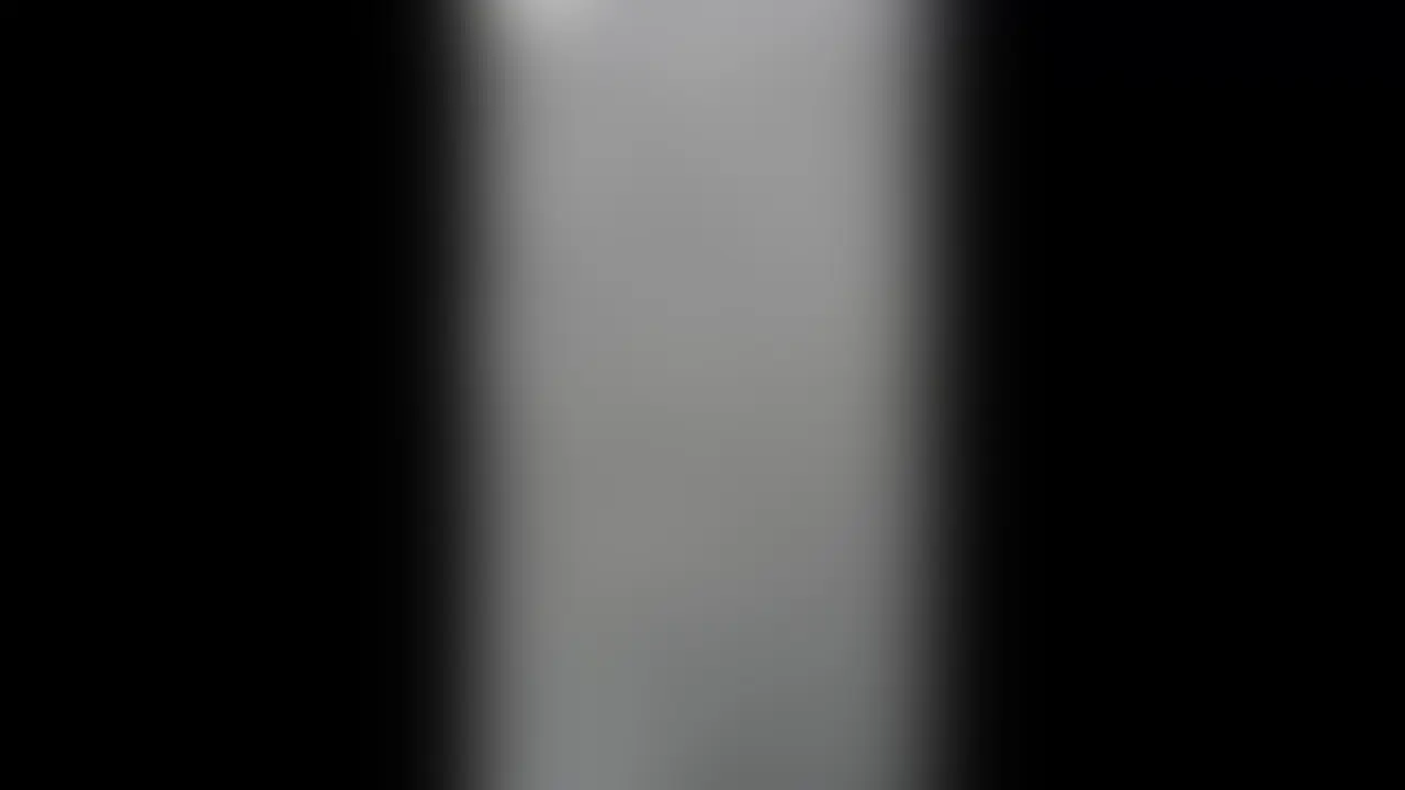 今日学校を卒業した足でそのまま会いに来てくれた地元の後輩ちゃん。 

昔っから超可愛いで有名だった子が、
こんなにも大人になっていくのを見れて僕はとても幸せです、、、、 

にしても初めてなのは本当か怪しいところですが、、、笑 
本当のことは教えてくれない白ギャルに育ってました😂

 現役の学生時代は裏垢でパンツの販売もしたことあるみたいで、
お小遣いを稼いでたらしいです笑 

いわゆるSSS級の美女が初めてカメラの前で脱ぐところ是非見てみてください👑✨ (2/2)