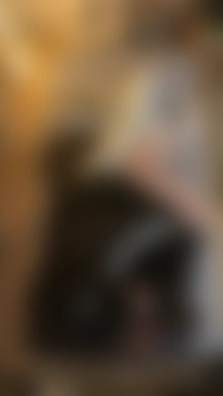 【本編完全顔出し】
インスタで仲良くなった激かわインスタグラマーちゃんをお持ち帰り✌️
さっきまでカフェでお茶してたのに、家に遊びにきた瞬間エッチな雰囲気になっちゃって、気づいたら、、 (2/2)