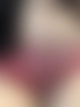ぽぽぽ🌼(🥰女子大生の下着姿🥰)「ぽぽぽの今日のパンツです🥰🥰 赤のセクシーパンツです😅😅 クロッチ汚れはプラン加入で見れますよ🥰」の投稿サムネイル
