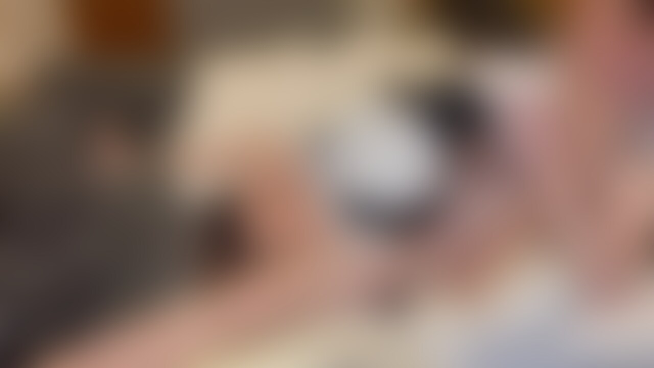メイド濃厚SEX!!美脚の足でいっぱいいじめてあげたよ♡
騎乗位で中出ししちゃった可愛いM男くん♡ (2/2)
