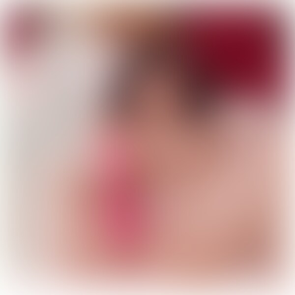 むずむずしてお気に入りの玩具で一人遊び💕

じっくりオナニーしてたのに気がついたら、
激しくなってて潮吹きまでしちゃってた・・ (2/2)