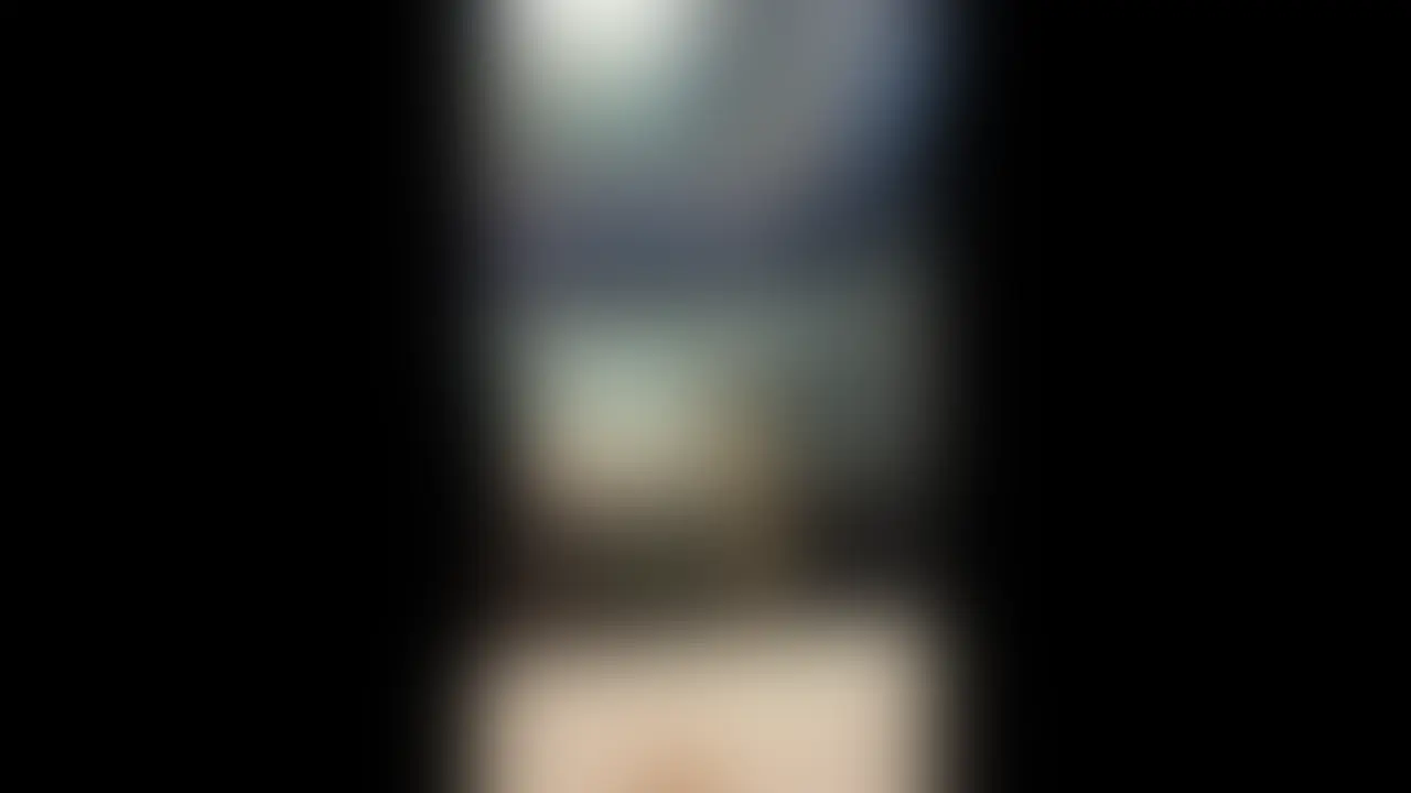可愛い子でも、真面目そうな子でも、
陰で何をしているか分からない。そんな世の中です。
本編は顔出しです。
彼氏の話をしながら、目の前には違う男とハメ撮りをする。
そして、悪そびれたつもりもなく気持ちよくなる。
ひょっとしたら、こちらの遊びSEXのほうが気持ちよくなれることもありますね。 (2/2)