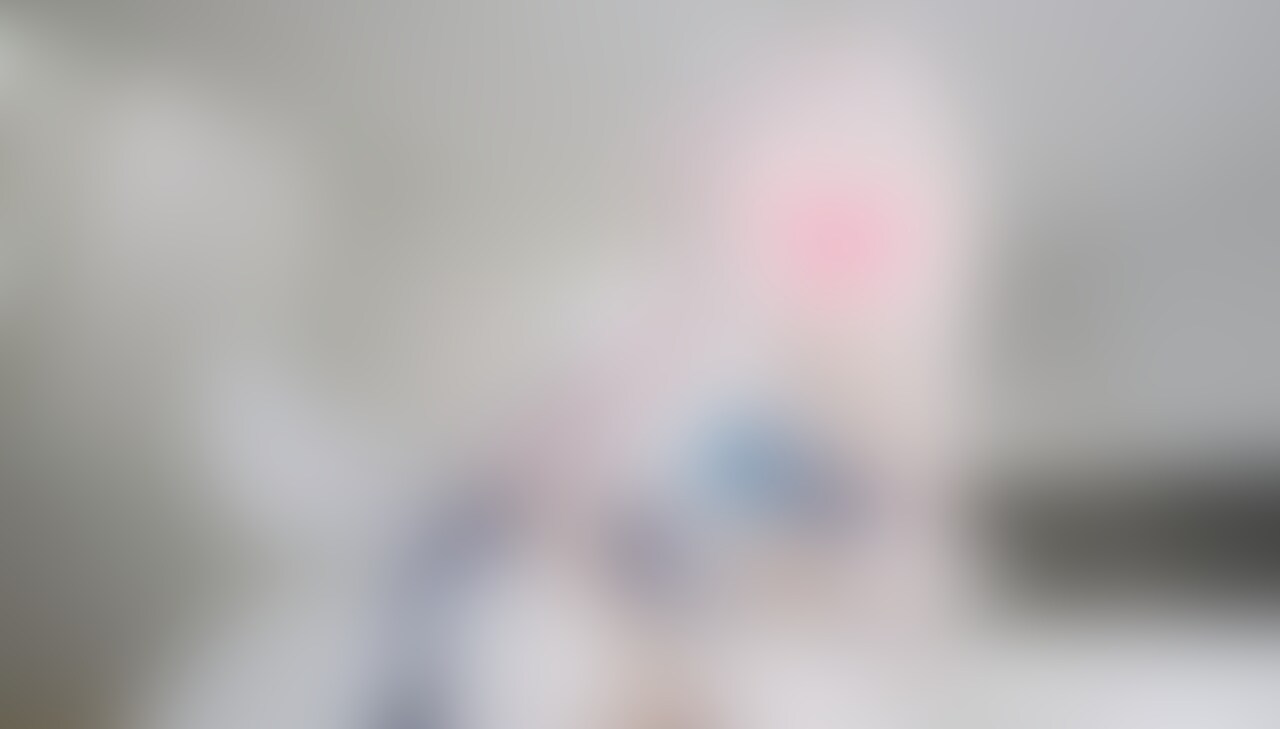 💖💫聖◯ミ◯に夜の勝負を挑まれるも、絶対に勝てるはずもなく、身体も精神もトロトロにされながら射精懇願敗北宣言中◯し搾精される動画


■再生時間
30分25秒
ファイル形式:MP4
コーデック:H.265


■属性
・女性上位(逆転なし)
・完コス着たまま
・白ニーハイ
・主観視点多め
・淫語
・イチャラブ
・独占欲丸出しえっち
・イカせ合い
・わからせられ
・生◯メ中◯し

■プレイ内容
・唾液流し込みディープキス
・指舐め指示
・乳首舐め制服スカート手コキ
・バキュームフェラ
・手繋ぎじゅぽじゅぽフェラ
・唾液たっぷりぐぽぐぽフェラ＆手コキ
・唾液ドロドロ高速ぐちゃぐちゃ両手コキ
・ずらし挿入
・絶望顔の先生にわからせ騎乗位
・騎乗位しながら、唾液流し込み
・子宮口おしつけグラインド騎乗位
・手繋ぎばちゅばちゅ騎乗位
・射精寸止め
・敗北宣言、中◯し射精許可懇願
・騎乗位中◯し
・ディープキスしながら密着騎乗位
・抜かずの連続中◯し搾精
・中◯し精子見せつけ

いいね❣️押して頂けるとモチベーションが上がります！もしよろしければお願いします！ (2/2)