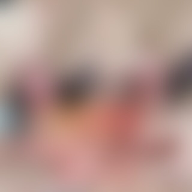 おちんぽの匂いが分かるくらい近くでシコシコ♡
ずーっとおちんぽ見つめられるの興奮するみたい🥰
よだれとローションでぐちゅぐちゅにして射精させちゃった💕 (2/2)