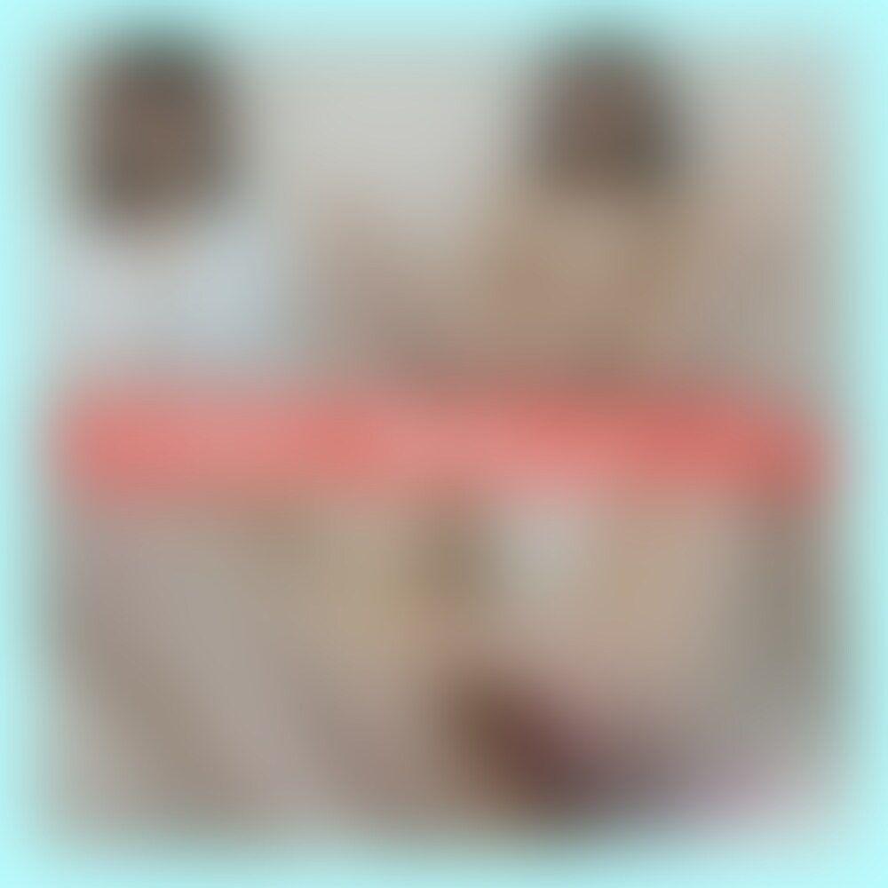 こんばんは、変態看護師のえまです♡
今回はおもちゃ大好きのえまが
お気に入りのおもちゃを2つ使ってオナニーしてる動画です♡
クリと中をいっぱい刺激したら、
愛液がいっぱい垂れてきちゃった...
(映像を見てもしっかり見えちゃってる//) (2/2)