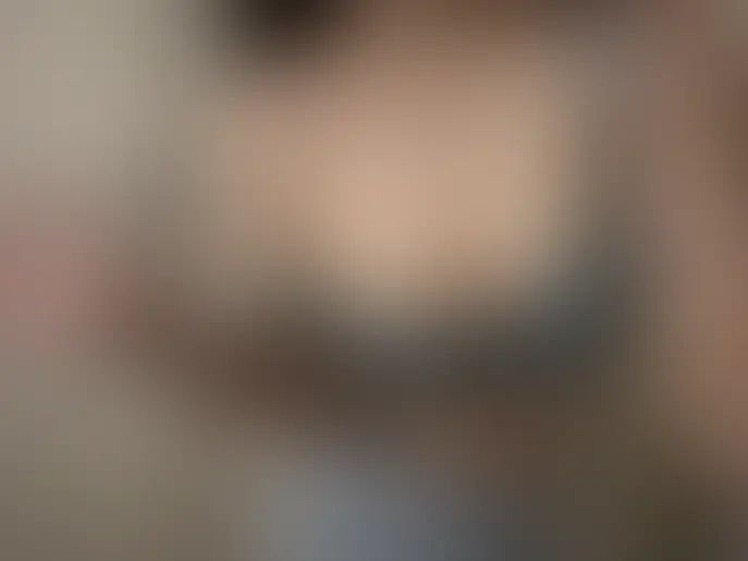 ヒナ🐥(パイパン女子大生のおしっこ🐤)「今日のヒナの下着😍」の投稿サムネイル