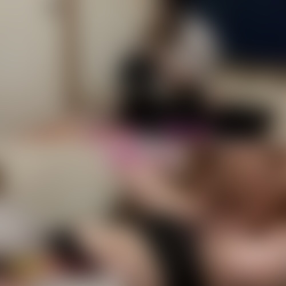 【4/12(土)～4/14(月)頃まで￥1,000割引✨】いいねしてくれると嬉しいです☺️
------------------------------

今週の動画はパンツ手コキしてもらって、結局エッチしちゃったときの動画です...🥰
変態って言われてるけど、これしてほしくなるのが分かる変態仲間がいると思ってます！！笑

本当はこのままパンツの中でイきたかったのですが
挿れたい欲に勝てずにエッチしちゃいました...

パンツとか服とか普段身に着けるものにかけたい 笑
洗濯どうしよう問題が発生しちゃいますね...


4/12(土)～4/14(月)頃まで通常価格より￥1,000割引となってます✨
新投稿動画は投稿から3日間ほどは割引期間✨
「今回の動画はいっか」と思っても気になる動画の割引を見逃さないようにフォローしてもらえたら嬉しいです！笑
※割引期間後、不特定のタイミングで通常価格に戻ります。 (2/2)