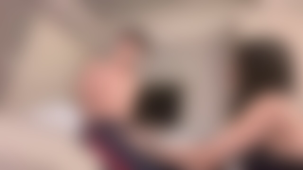逃げられない格好で鬼手コキ、、 sample 1