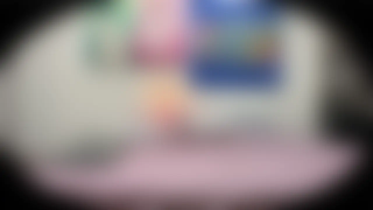 【実録】深夜のデリヘル嬢密着ファイル24!錦糸町店さや【22】
こんばんは 都内のアラフォーぽっちゃりおじさんです 大のデリヘル好きでお恥ずかしながら素人童貞です
貧乏で中々裏オプションはできませんが頑張って稼いで裏オプションをみなさんに届けられるようにします
デリヘルを呼んだ後のカメラで撮って後で見るのが大好きです
今回の譲は錦糸町店さやさんです
ホントに美人さんでショートカットがすごい似合います しかも自分の壁紙のオタキャラも知っててすごく嬉しかったです
近くで顔を見ると本当に自分のタイプで可愛くて緊張してもじもじしちゃいます
緊張してる俺に一生懸命緊張をほぐしてくれてハグもしてくれて優しくキスもしてくれて本当に良い人でした
シャワーから出ると裸のさやさん凄い清楚系ショートカットの美人さんだったけどおしゃれなタトゥがあります
ハグすると本当に柔らかい身体 キスも上手で気持ちいい 乳首舐め手首いじりから乳首舐め手コキ
もう気持ち良すぎてアソコがビンビンになってるとこれで勃っちゃうんですねと恥ずかしい…
そしてとうとうフェラ 生温かくてねっとりフェラできもちいいいいい
そして横にしてもらうと再度乳首舐め手コキ しっかりあるクビレと豊満なお尻を触りながら気持ち良さを堪能します
次に授乳手コキ 柔らかいおっぱいを感じながら手コキとか最高すぎる さやさんも少しずつ感じてきてくれました
またフェラをしてくれます ずっと撮りました でも気持ち良すぎて集中できませんw
イキそうになるとさやさんが「いつもどうやっていってるんですか?」と聞いてきたのでその時によるんですけどお金払って挿れてるときもありますと言うと「生で3なんですけどいいですか?」と言われたのでもちろん了解
3で生挿入しました もう締まってきつきつで生温かくてすぐイキそうになります
騎乗位もうますぎます 背面の打ち付け騎乗位なんかすぐイきそうになりました
最後は正常位で中出ししました こっち見てとキスアフターもしてくれます
「もっかいしたい」と言うと「いいですよ」とこの後撮ってませんが2回Hしました また呼びます (2/2)