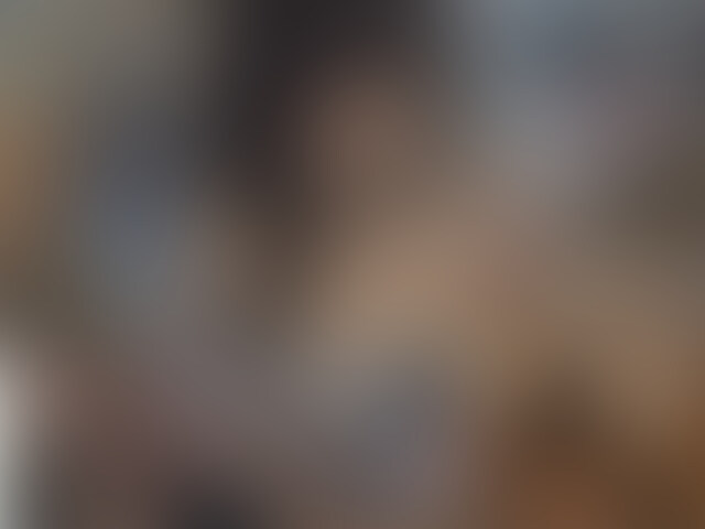 TikTokで繋がった出たがり本気美少女が中年宅で恋人セックス
まずはサムネイルでこの子の可愛さ、もっと言えば上玉っぷりをとくとご覧下さい。皆さんもこんな「高め」JのKとセックスしたいですよね? もっと素直になっていいですよ。
そして、この子と繋がったのはかの有名なTikTok。
エロもない(規制対象なので乳首、下手したらパンチラで削除)アプリなんか見ねーよ。どうせガキの暇つぶしのしょうもないやつ。ユーチューバーとかに憧れているようなギャグセンスの低いやつが喜ぶ低俗なやつ。
非難はよく分かりますし、すべてに同意します。ただ逆に考えて下さい。若者しか使っていないからこそ、女の子のアポのハードルが低いんだと。そして流行っていてチャラついている文化だからこそ、これくらいの上玉が普通に釣れるんだと。
一緒になって動画を上げる必要はありません。ただ、アカウントを作って、適当にコメントをして褒めちぎってやるだけ。ただガッツくのはおススメしませんので、ゆっくり釣り針を垂らす感覚で望めば、はいこの通り。
実際、自分の部屋にいつもスマホ越しに見ていたあの子がいるのは感動すら覚える体験でした。
そして、これだけはやりたかったこととして、俺の携帯を使ってTikTok動画を撮らせてもらいました。しかも、Tiktokでは削除されてしまうパンチラ映像です。
こんな最高の体験が出来るとなったらやるしかないでしょうに!
え? 肝心のマンコの味ですか? やっぱり正常位でギューっと身体をお互い密着させて突いた時が、身体全身柔らかくて、最高の気持ちよさ、至上の抱き心地でしたね。
初対面のおっさんにハメ撮りを許すくらいなんで性格も良く、気持ち悪い中年汗でダラダラの身体もペチャペチャと舐めてくれます。それもこの美顔で。
これは絶対買いの一本かと思います。
動画:46分13秒
1280×720
※こちらはシチュエーション動画になります。
※被写体の年齢確認は確実に行っており、年齢確認書類のコピーも所持しております。 (2/2)