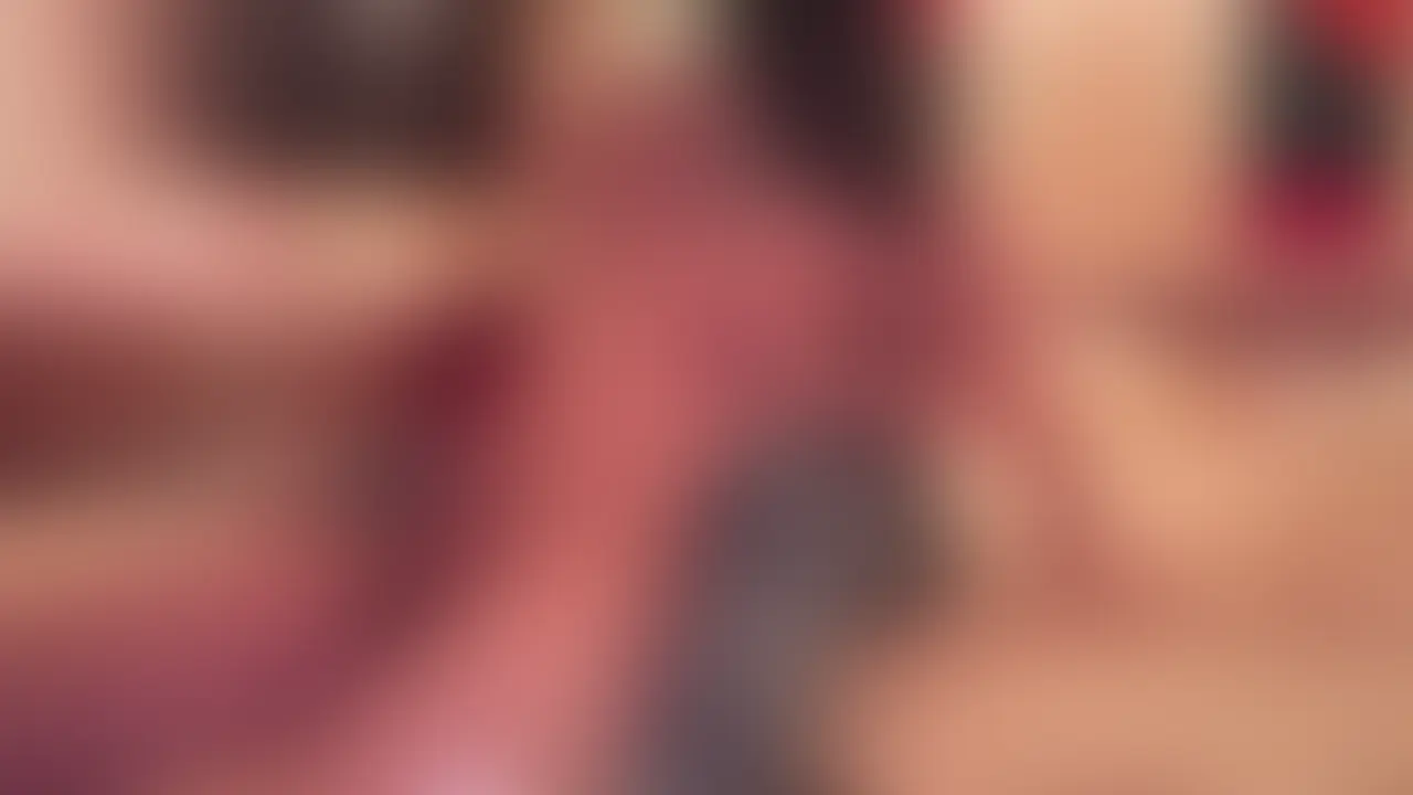 後ろから捕まえて逃げられないようにしてから拘束連続寸止め&脇嗅がせ手コキ♡
乳首イキや連続寸止めで疲弊させきってからやさしくぴゅっぴゅさせたら過去1きもちいいの出しちゃったね笑
終わった後も先っちょヨシヨシしようね👅 (2/2)