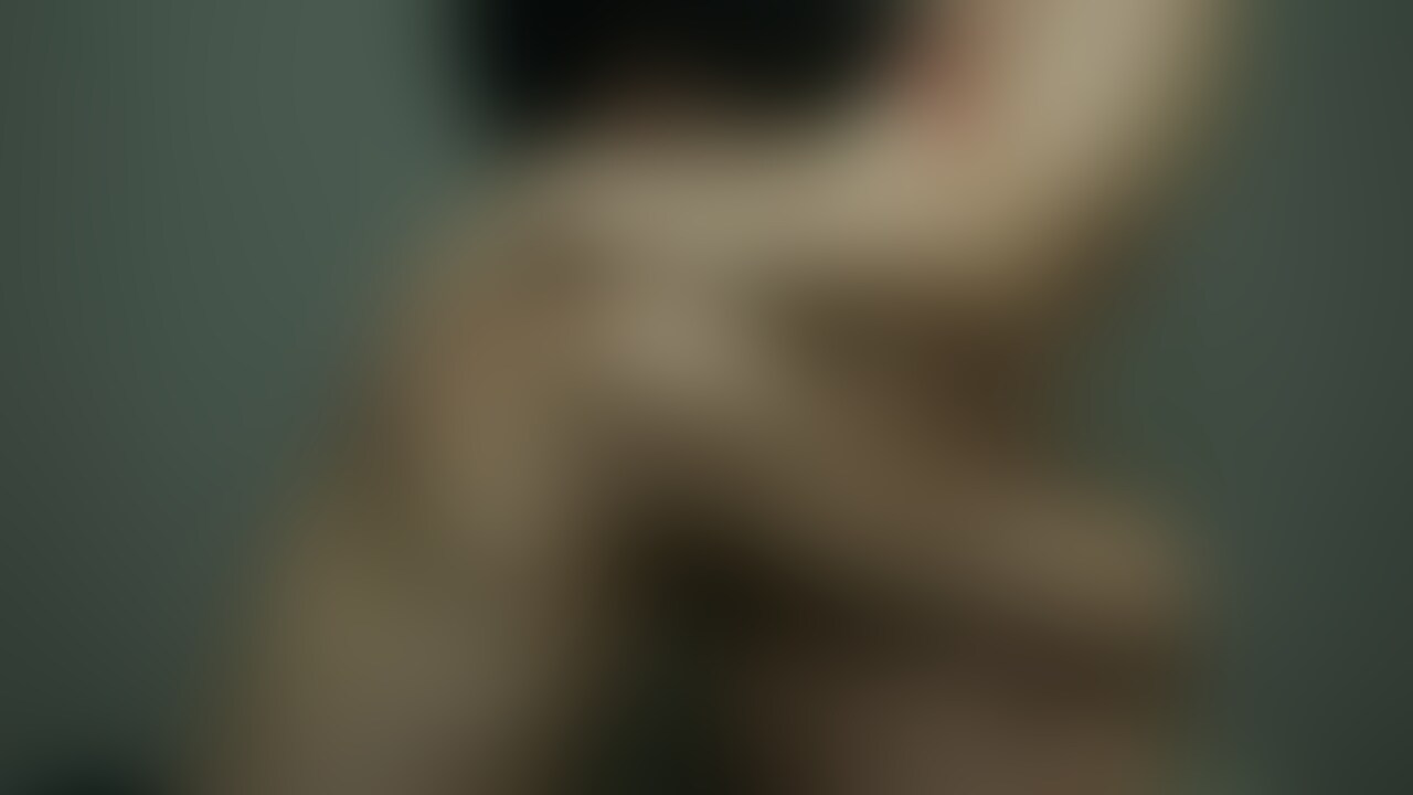 2人の普段のエッチを初めて動画にしてみました。
弱点のおっぱいを攻められながら、素股で気持ちよくなってます^^ (2/2)