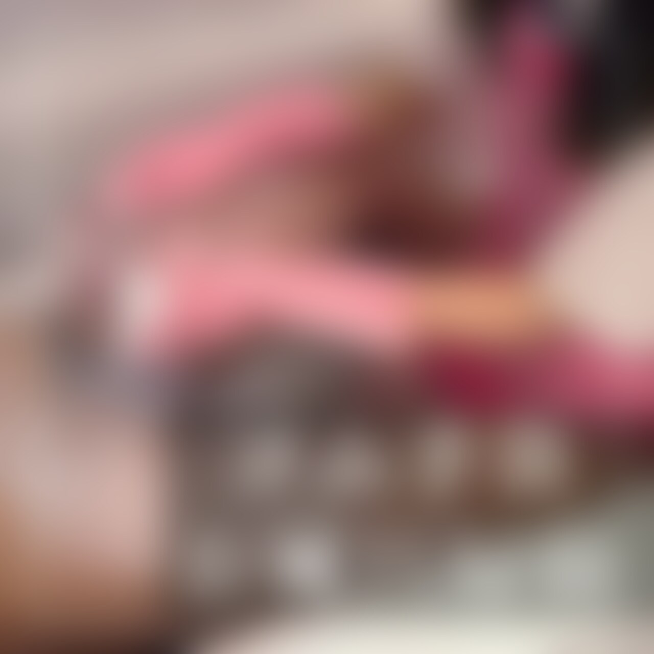 ZOOM OUT Ver. 炊事用ゴム手袋×エプロン×手コキ×歯ブラシ×寸止め×大量射精×M男×S女痴女
お風呂掃除のついでに汚いおちんちんも掃除(⋆ᴗ͈ˬᴗ͈)💕笑
飼い主様はお家のお掃除好きなタイプなんだ🫶🏻️💓
掃除用ブラシでごしごししたら、勃起して
そのままお掃除続けてたら精子ぶちまけられた・・・
射精する瞬間まで
”せっかく綺麗にしたのに汚すの?”って言葉責めして
罪悪感を植え付けた🤣🖤 (2/2)